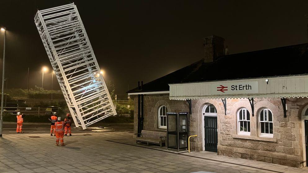 St Erth Footbridge - BAM