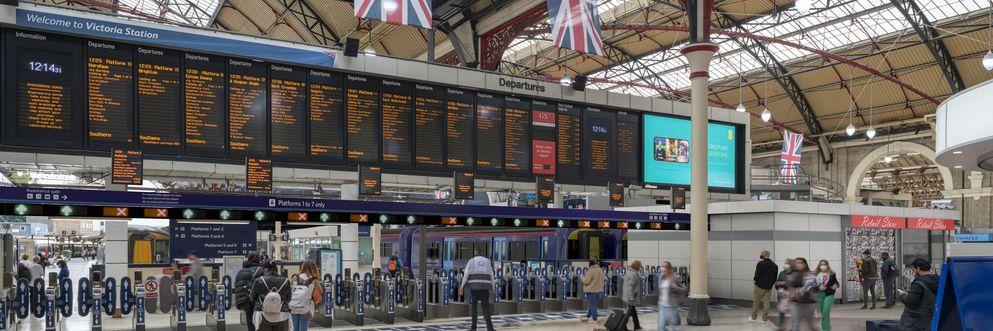 Victoria Station - BAM