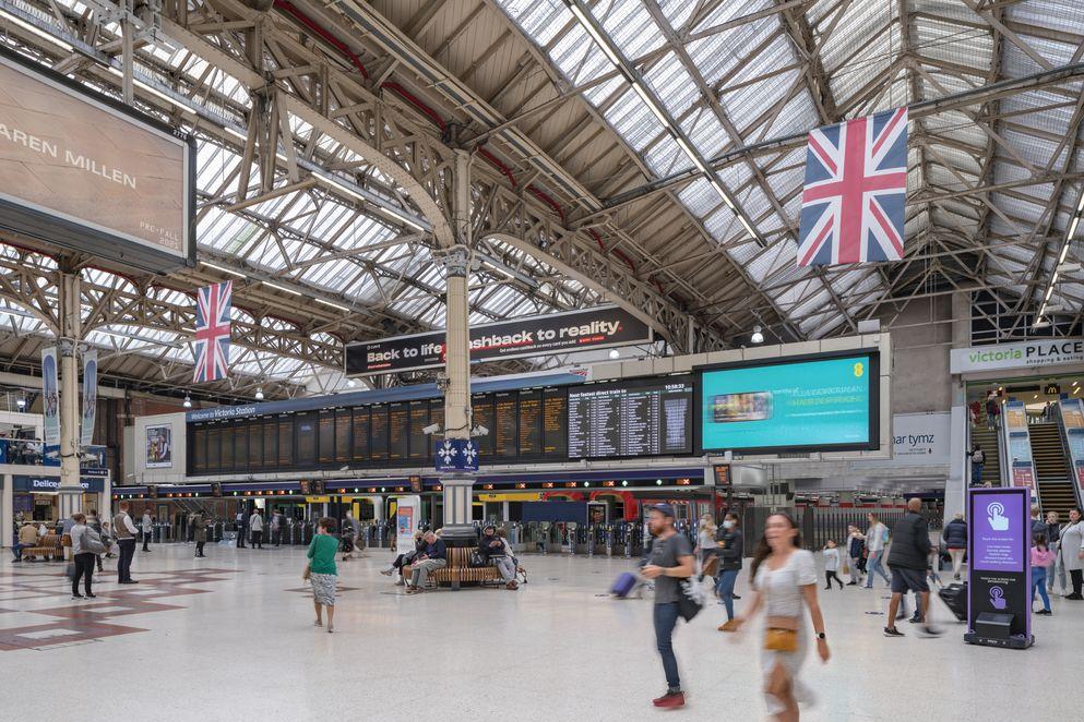 Victoria Station - BAM
