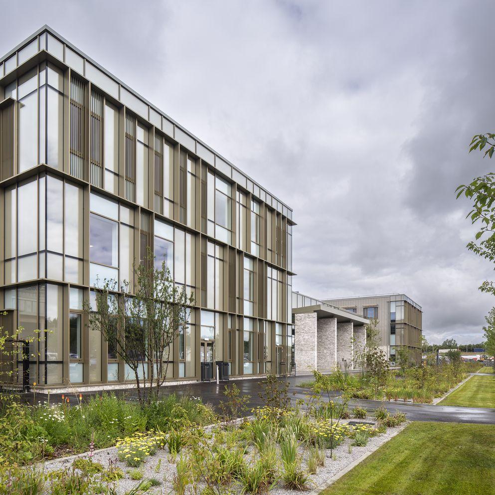 Dunfermline - BAM